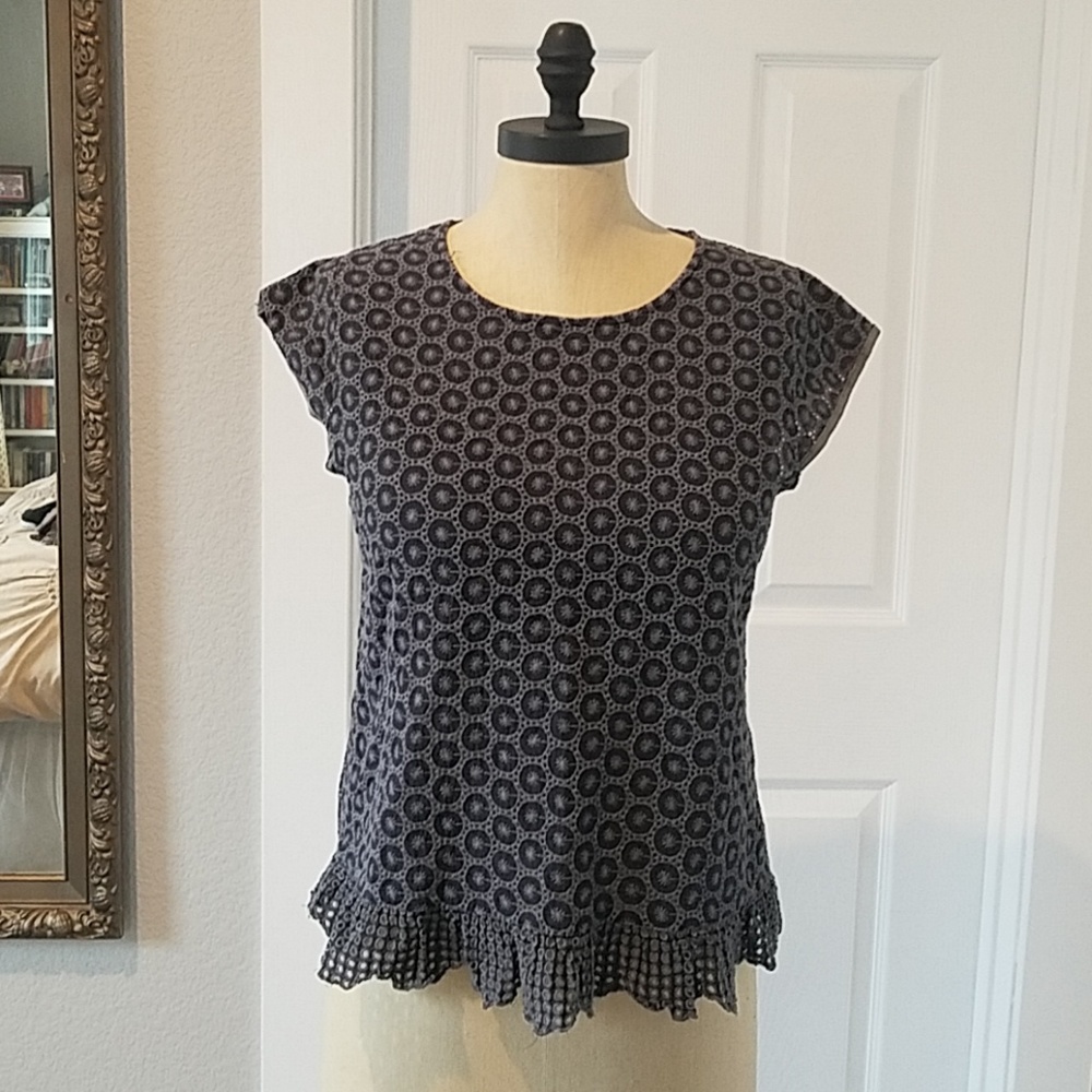 Beautiful cap sleeve top